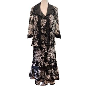 Artex XL black/ white 3 piece skirt, tank, long sleeve zip jacket 3/4 sleeves